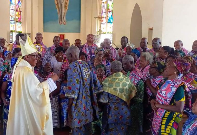 CELEBRATION DE LA 4e JOURNEE MONDIALE DES GRANDS-PARENTS ET PERSONNES AGEES